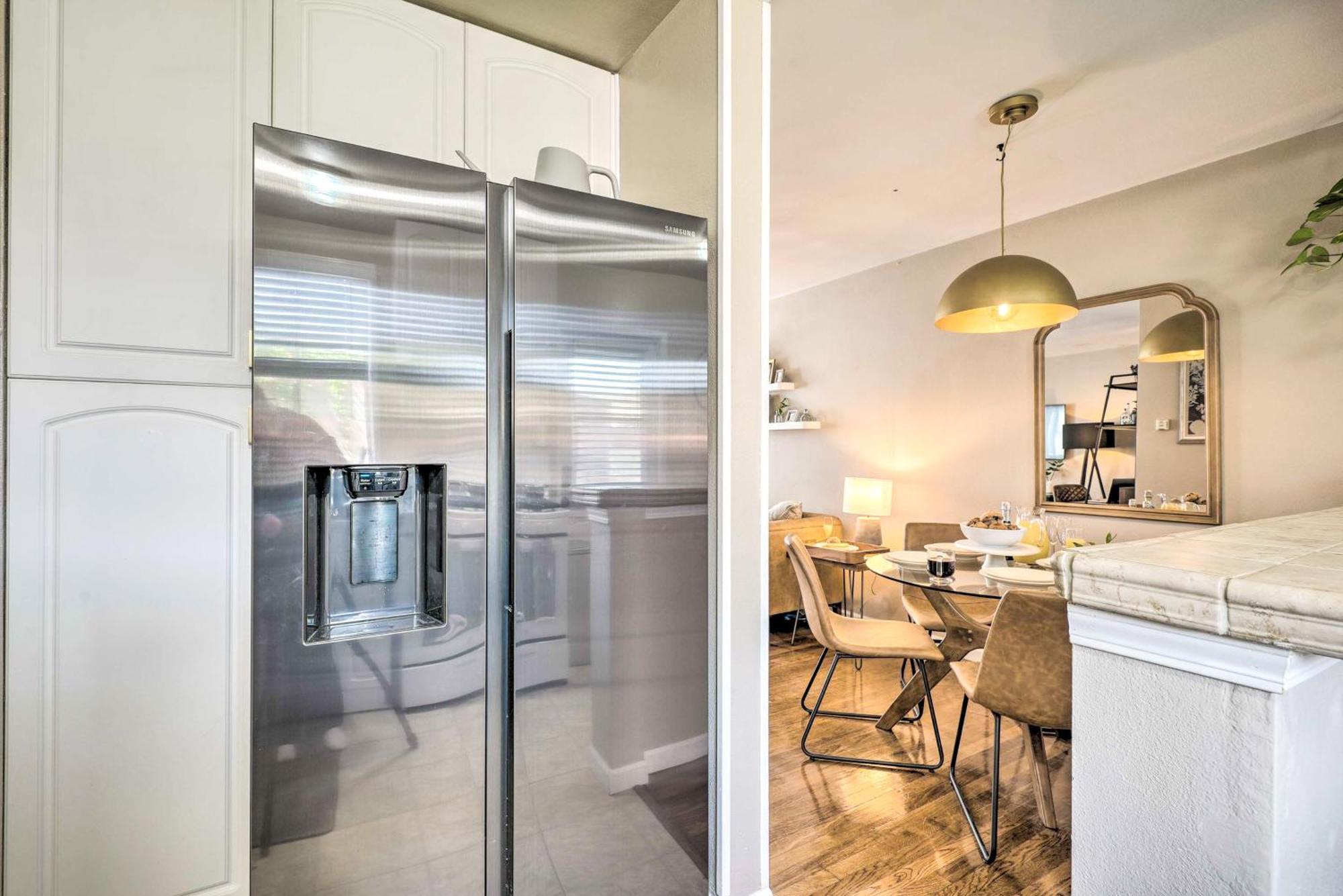 Вилла Stylish And Modern Burbank Gem With Private Yard! Экстерьер фото