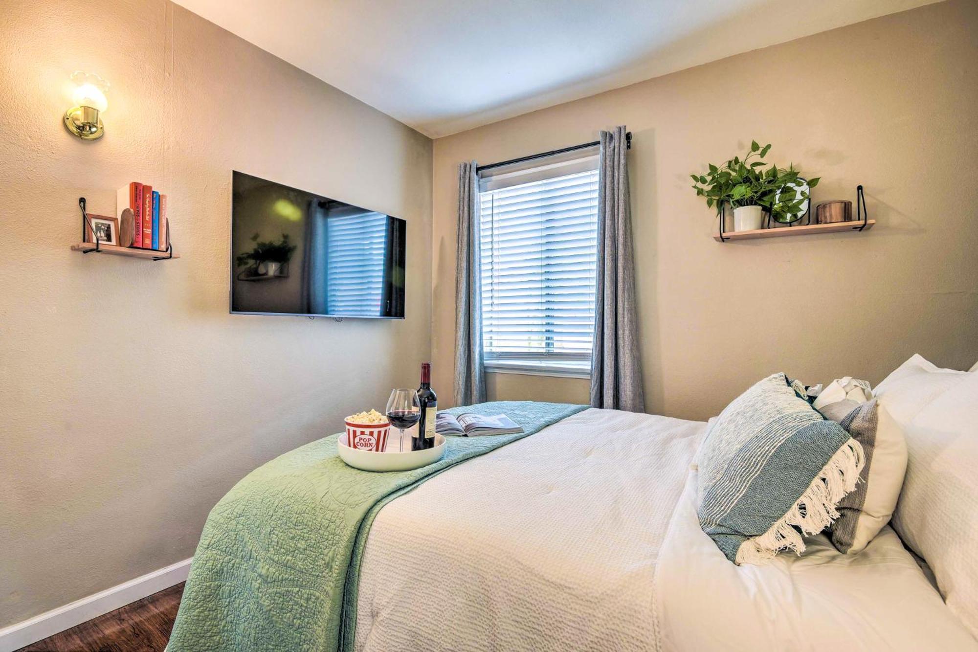 Вилла Stylish And Modern Burbank Gem With Private Yard! Экстерьер фото