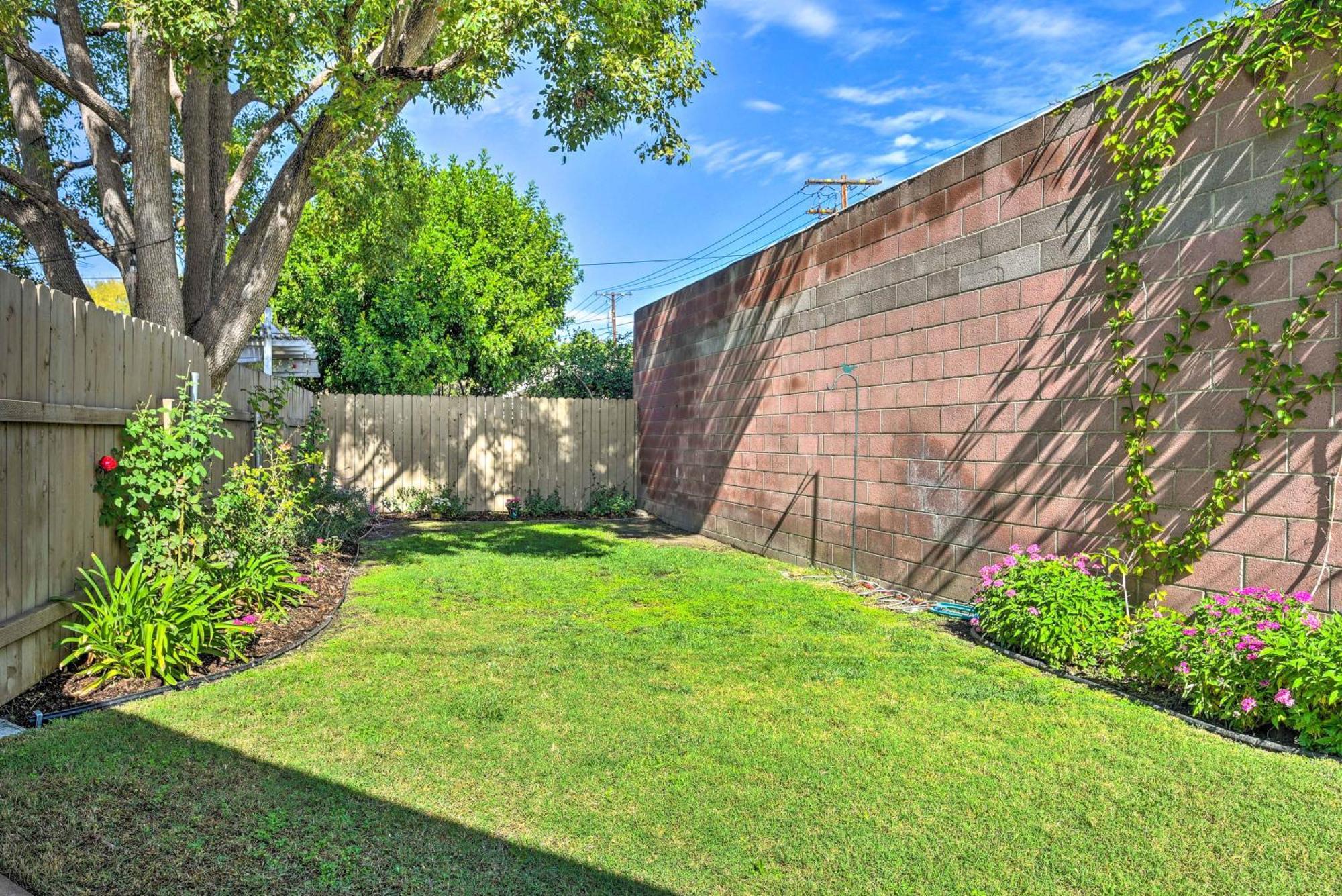 Вилла Stylish And Modern Burbank Gem With Private Yard! Экстерьер фото